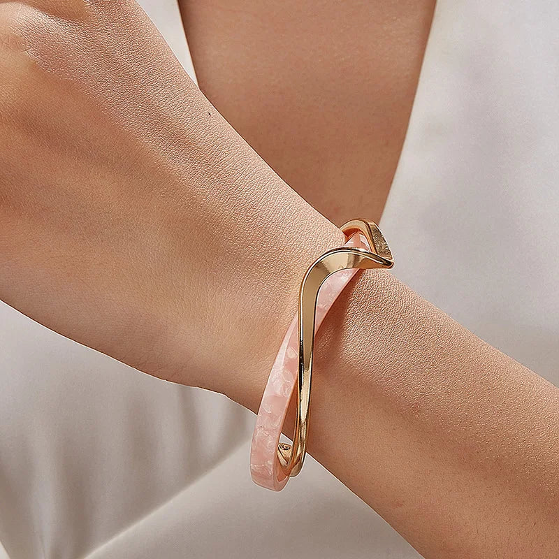 Bracelets en acrylique blanc, bracelets métalliques courbés, bracelets pour femmes, bracelets géométriques en forme de C, bijoux cadeaux