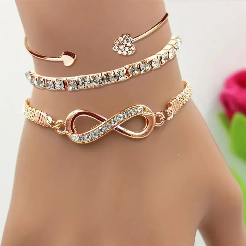 Ensemble de 3 bracelets vintage en cristal et strass en forme de cœur pour femmes, style géométrique tendance, jonc infini ajustable, bijoux cadeaux