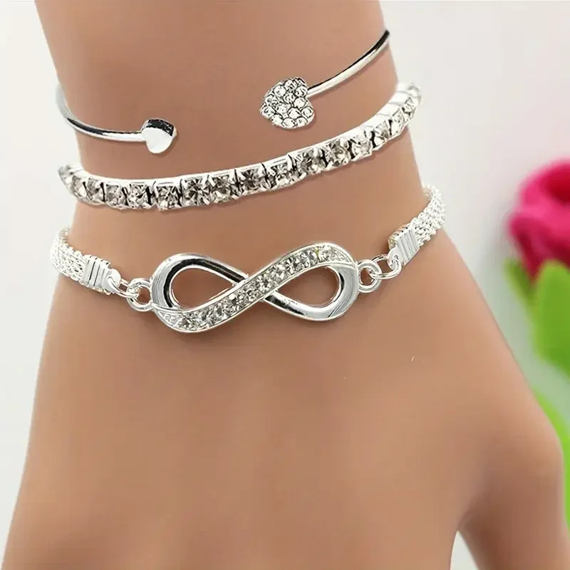 Ensemble de 3 bracelets vintage en cristal et strass en forme de cœur pour femmes, style géométrique tendance, jonc infini ajustable, bijoux cadeaux