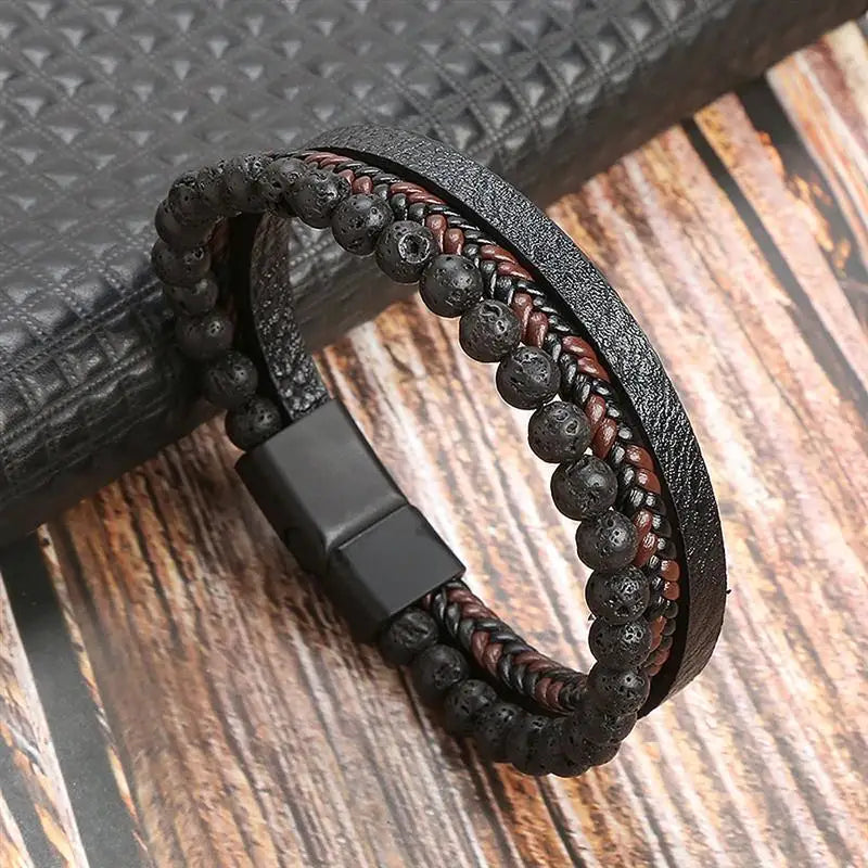 Bracelet classique en cuir pour homme Nouveau style tissé à la main Combinaison multicouche
Accessoire de mode, bijou pour homme