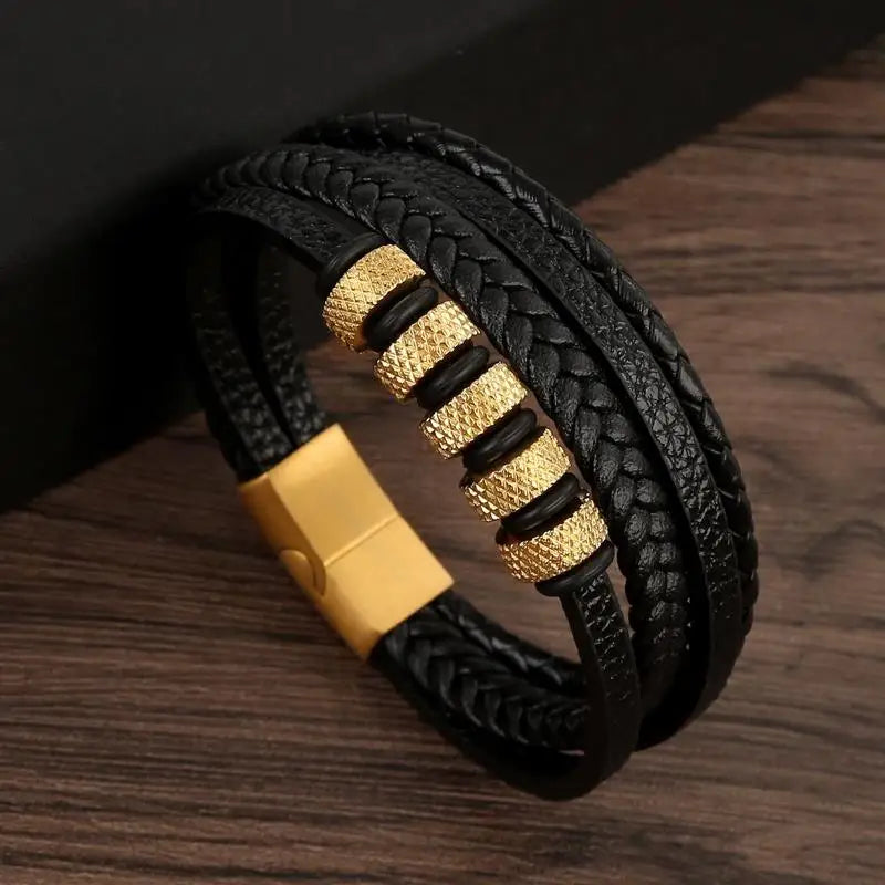 Bracelet classique en cuir pour homme Nouveau style tissé à la main Combinaison multicouche
Accessoire de mode, bijou pour homme