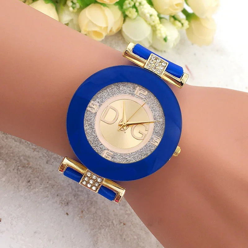 Montre de luxe pour femme, bracelet en silicone avec diamants, montre à quartz numérique pour femme
